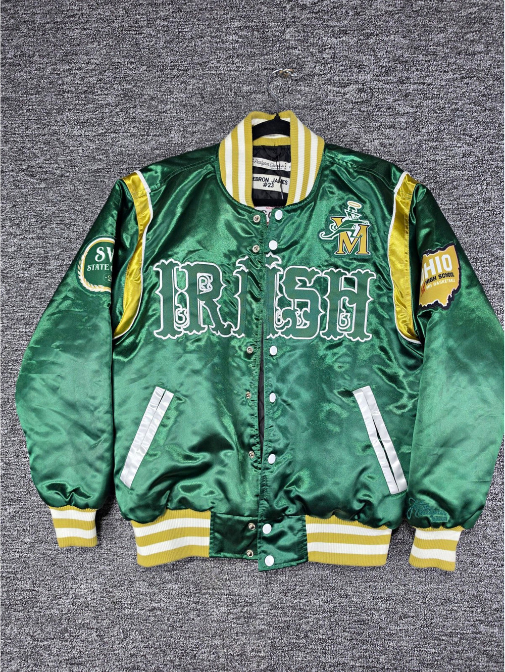 LeBron James #23 "Irish" St.VIncent-St. Mary High School satin varsity Jacket M